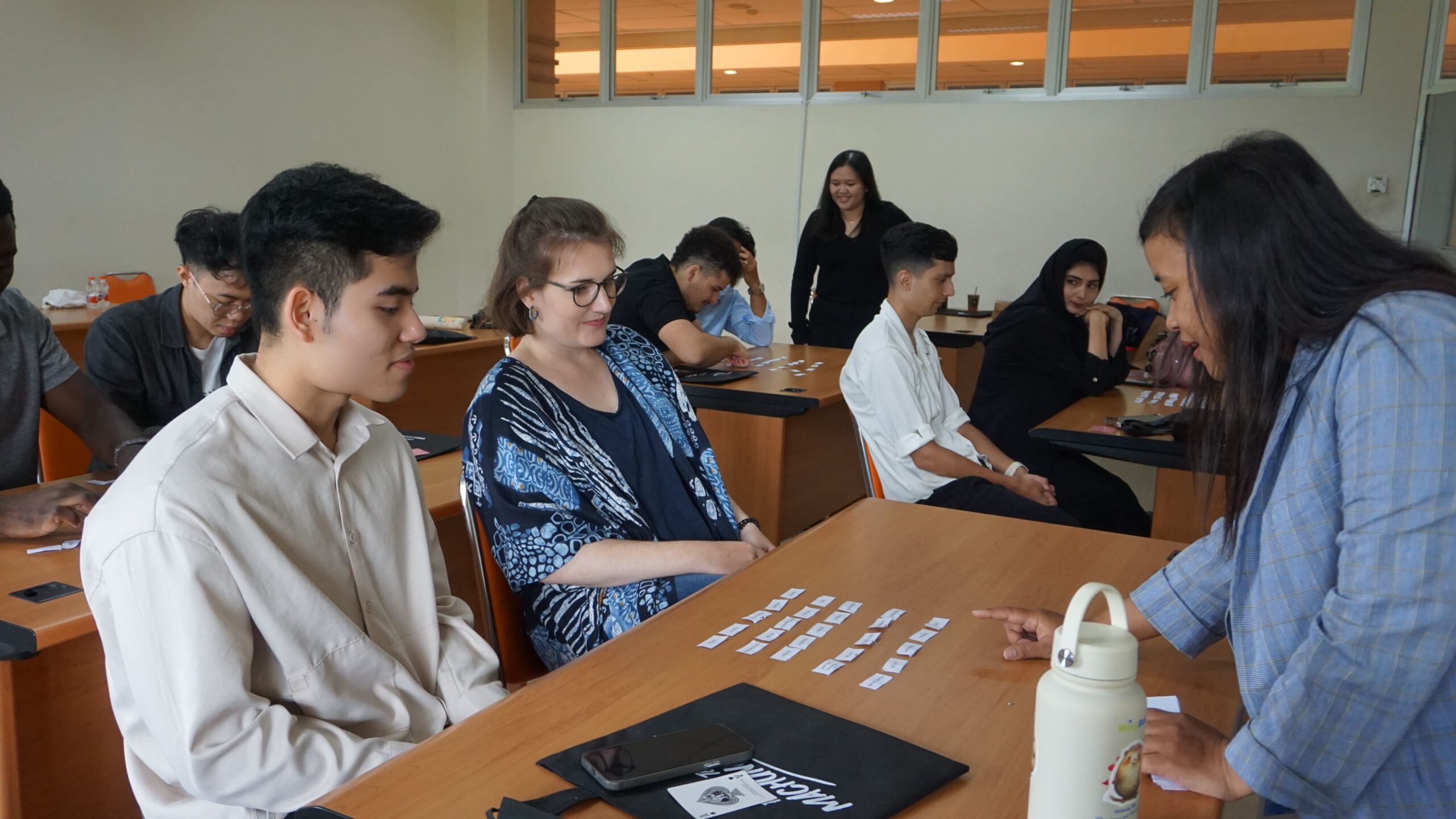 English for Global and Creative Communication (EGCC)